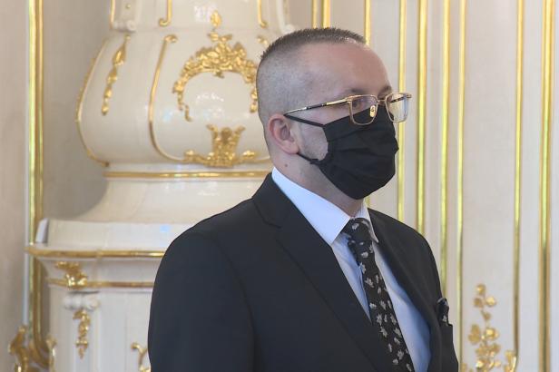 Bývalý šéf slovenské civilní tajné služby SIS Pčolinský bude stíhaný na svobodě Bývalý šéf slovenské civilní tajné služby SIS Pčolinský bude stíhaný na svobodě