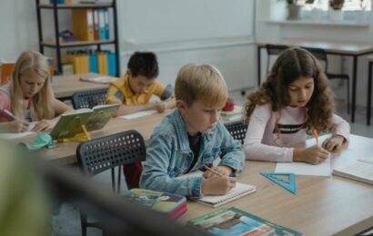 Hygienická pravidla pro školy se změní, budou třeba muset hlídat kvalitu vzduchu ve třídách Hygienická pravidla pro školy se změní, budou třeba muset hlídat kvalitu vzduchu ve třídách