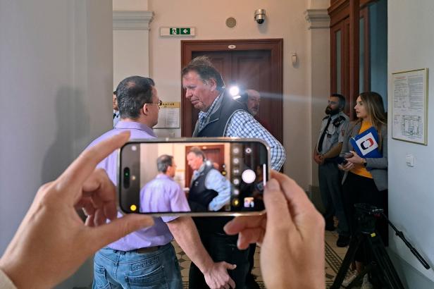 Soud snížil trest muži, který obvinil plzeňskou nemocnici ze zabíjení pacientů s covidem