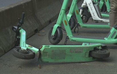 Přibývá požárů elektrokoloběžek a elektrokol. Pozor hlavně při nabíjení, varují hasiči Přibývá požárů elektrokoloběžek a elektrokol. Pozor hlavně při nabíjení, varují hasiči