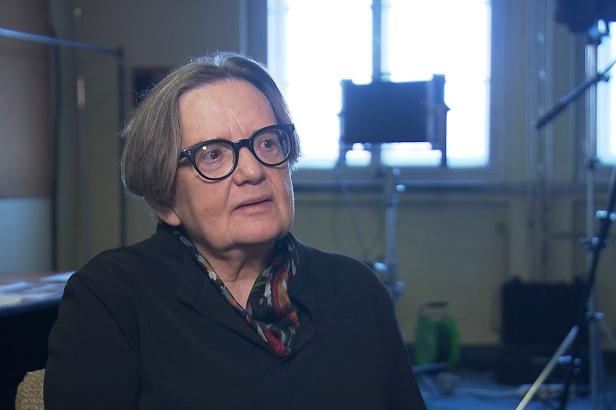 Režisérce Hollandové chodí výhružné zprávy. Její film kritizuje i polská vláda