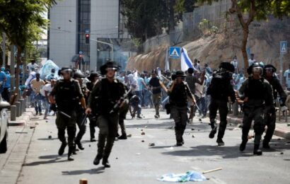 Po nepokojích v Tel Avivu chce Izrael vyhostit až tisícovku eritrejských uprchlíků Po nepokojích v Tel Avivu chce Izrael vyhostit až tisícovku eritrejských uprchlíků