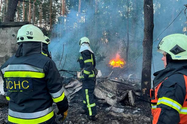 Ruský dron zabil při útoku na ukrajinský přístav na Dunaji člověka, náletu čelil i Kyjev Ruský dron zabil při útoku na ukrajinský přístav na Dunaji člověka, náletu čelil i Kyjev