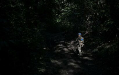 Prolomili jsme obrannou linii Rusů u Bachmutu, oznámil ukrajinský generál