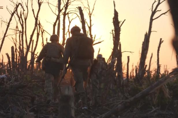 Ukrajinská armáda se usazuje v Andrijivce. Tlakem na Bachmut ulevuje jižní frontě Ukrajinská armáda se usazuje v Andrijivce. Tlakem na Bachmut ulevuje jižní frontě