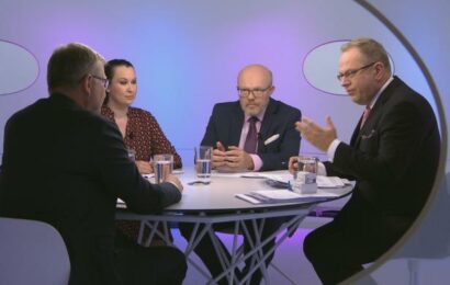 Udělám maximum, aby se penicilin vyráběl v Česku, slíbil Válek v Otázkách Václava Moravce Udělám maximum, aby se penicilin vyráběl v Česku, slíbil Válek v Otázkách Václava Moravce