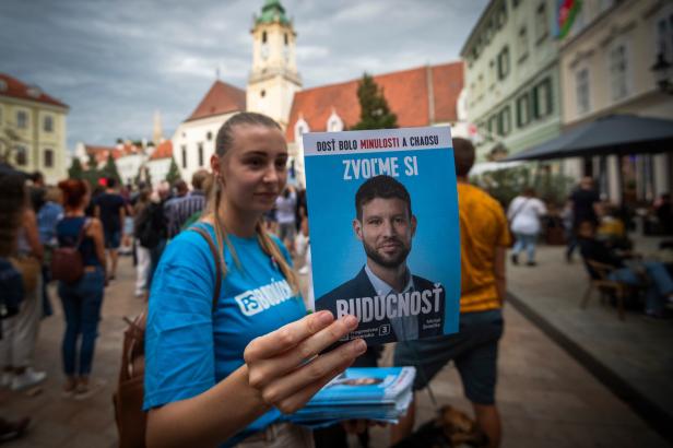 Progresívne Slovensko srdnatě přežívá. Může porazit Fica
