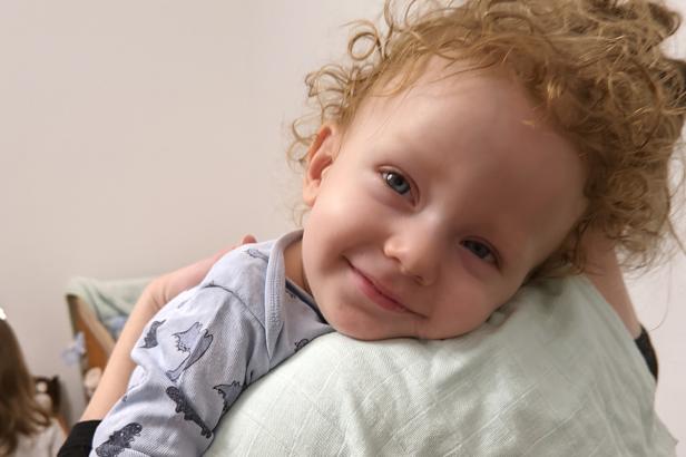 Češi poslali přes sto milionů na léčbu nemocného Martina