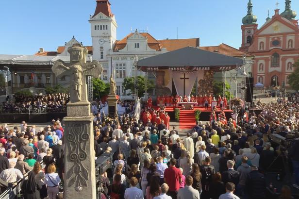 Ve Staré Boleslavi si lidé tradičně připomínají odkaz svatého Václava Ve Staré Boleslavi si lidé tradičně připomínají odkaz svatého Václava