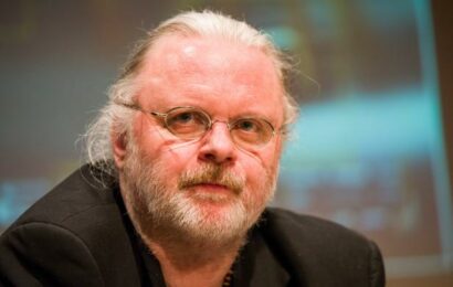 Nobelovu cenu za literaturu obdržel Jon Fosse, po Ibsenovi nejhranější norský dramatik v Evropě Nobelovu cenu za literaturu obdržel Jon Fosse, po Ibsenovi nejhranější norský dramatik v Evropě