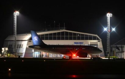 V Praze přistálo druhé letadlo s Čechy evakuovanými z Izraele. Další let se očekává ještě ve čtvrtek V Praze přistálo druhé letadlo s Čechy evakuovanými z Izraele. Další let se očekává ještě ve čtvrtek