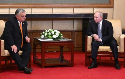 Schůzka Orbána s Putinem pobouřila země NATO. Šíří ruskou propagandu, kritizují USA