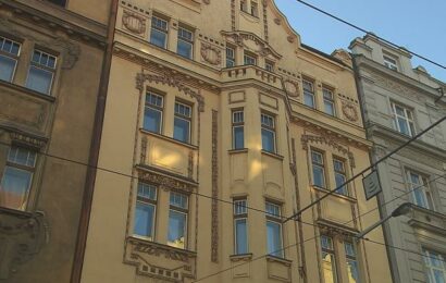 Ceny domů a bytů jdou mírně dolů. Kvůli drahým hypotékám klesá zájem o vlastní bydlení