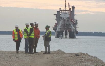 Šetření poškozeného plynovodu a kabelu v Baltském moři se zaměřuje na čínskou loď a ruský tanker