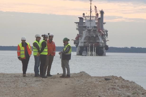 Šetření poškozeného plynovodu a kabelu v Baltském moři se zaměřuje na čínskou loď a ruský tanker Šetření poškozeného plynovodu a kabelu v Baltském moři se zaměřuje na čínskou loď a ruský tanker