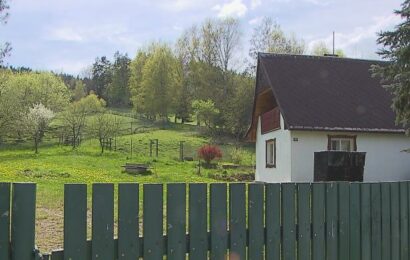 Rodina sankcionovaného ruského ministra se zbavuje majetku. Analytici volají po důslednějším postupu úřadů