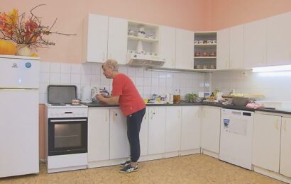 Na důchody má příští rok chybět padesát miliard. Koalice chce prosadit další části penzijní reformy