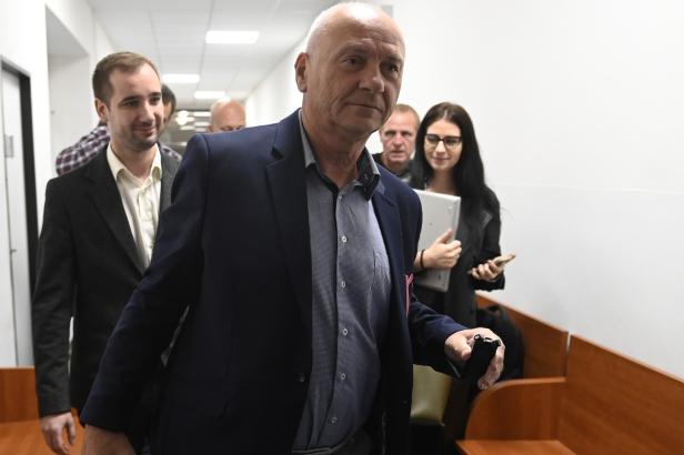 Soud zprostil ředitele firmy Energoaqua Havelku obžaloby z otravy řeky Bečvy Soud zprostil ředitele firmy Energoaqua Havelku obžaloby z otravy řeky Bečvy