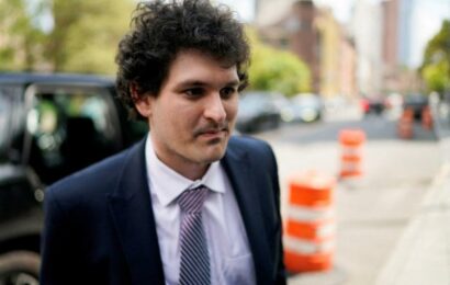 Porota uznala Bankmana-Frieda vinným z podvodu za miliardy dolarů Porota uznala Bankmana-Frieda vinným z podvodu za miliardy dolarů