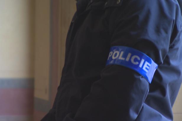 Žalobkyně podala návrhy na vazbu u tří obviněných z manipulace s veřejnými zakázkami Pardubic Žalobkyně podala návrhy na vazbu u tří obviněných z manipulace s veřejnými zakázkami Pardubic