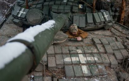 Rusové mírně postoupili u Avdijivky, potvrzuje ISW. Kyjev u města hlásí tvrdé boje Rusové mírně postoupili u Avdijivky, potvrzuje ISW. Kyjev u města hlásí tvrdé boje