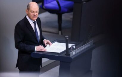 Německo předčasně ukončí regulaci cen energií, podle Scholze už to není potřeba Německo předčasně ukončí regulaci cen energií, podle Scholze už to není potřeba