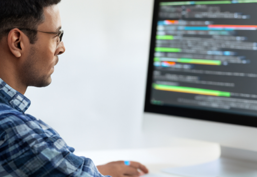 Získejte prestižní povolání: Studujte IT s oborem programátor