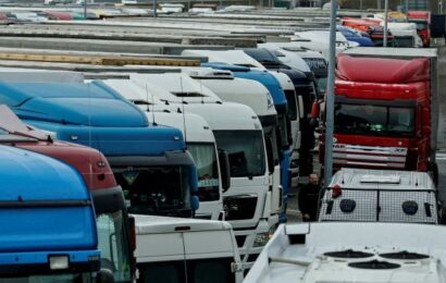 Od bezpodmínečné solidarity ke „katastrofální“ blokádě. Polské protesty obnažily napjaté vztahy s Ukrajinou