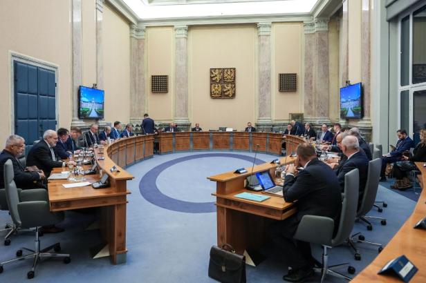 Tripartita se neshodla na zvýšení minimální mzdy Tripartita se neshodla na zvýšení minimální mzdy