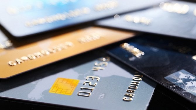 Postřehy z bezpečnosti: napadené e-shopy kradou platební informace