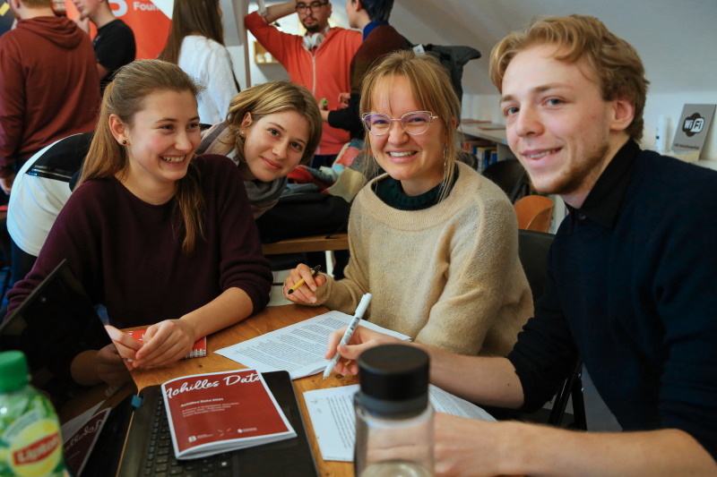 Kurz „Achillova Data“ otevře brány studentům s vášní pro novinařinu