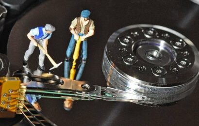 Zavaděč už nepotřebujeme, startujte rovnou jádro, říkají vývojáři Red Hatu Zavaděč už nepotřebujeme, startujte rovnou jádro, říkají vývojáři Red Hatu