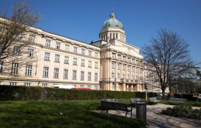 Katolická teologická fakulta Univerzity Karlovy zahájila nový projekt aplikovaného výzkumu. Propojuje filosofii a IT Katolická teologická fakulta Univerzity Karlovy zahájila nový projekt aplikovaného výzkumu. Propojuje filosofii a IT