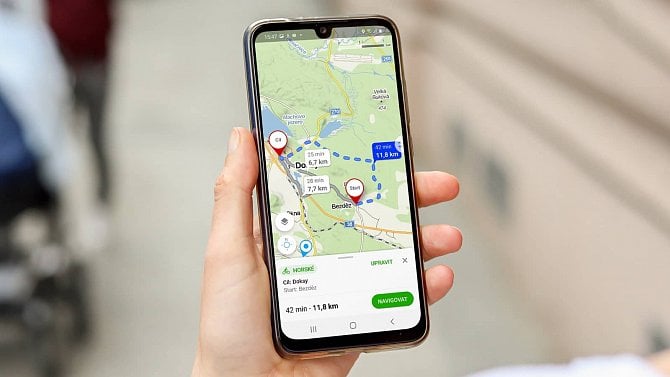 Mapy.cz budou zpoplatněné. Prémiová verze nabídne neomezené offline stahování
