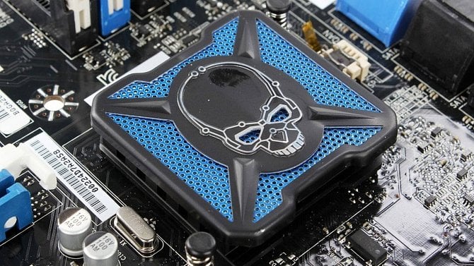 Katastrofální výsledky Intelu: Ztráta 17 miliard $ za jediný kvartál, vyhodili ho z indexu Dow Jones