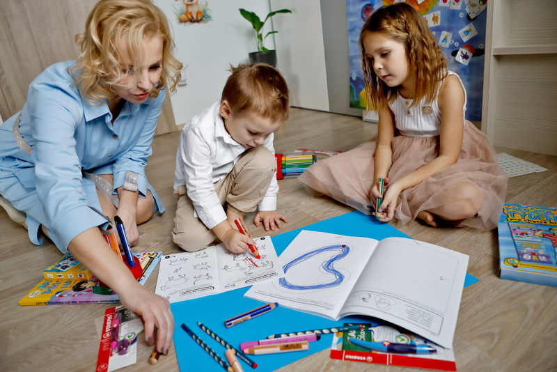 Omezení odkladů a zrušení přípravných tříd dokoná destrukci českého školství