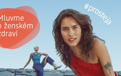 Společnost dm se i v letošní kampani zaměřuje na menstruační chudobu. Menstruačními potřebami vybaví základní školy po celém Česku