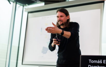 Junior už nemusí být nutně čerstvý absolvent školy