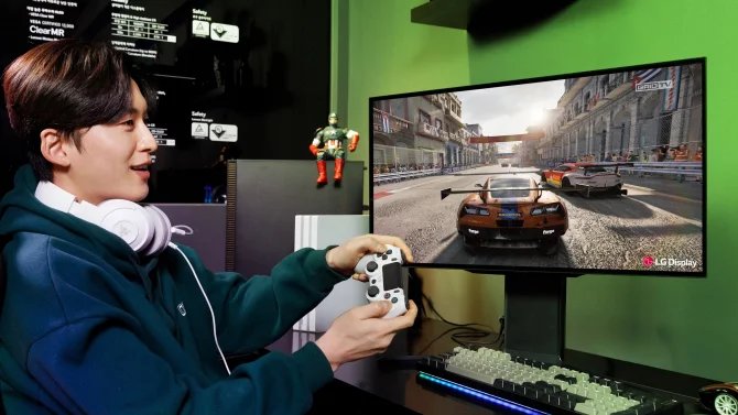 Číňané už mají herní monitor ukazující 720 snímků za sekundu – a rovnou OLED, nikoliv LCD