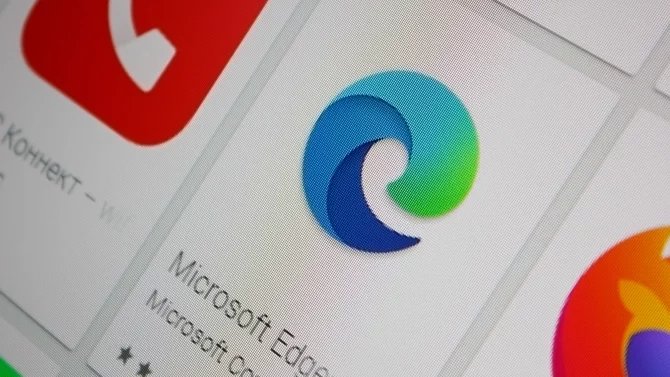 Microsoft končí s nucením uživatelů používat prohlížeč Edge (jen v některých zemích, ale včetně Česka)