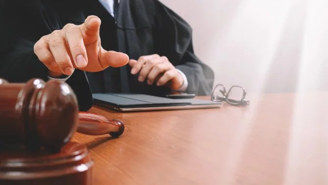 Postřehy z bezpečnosti: nařízení vlády k novému ZKB jsou v připomínkovém řízení Postřehy z bezpečnosti: nařízení vlády k novému ZKB jsou v připomínkovém řízení