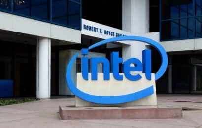 Intel zlikvidoval nejrychlejší Linux na světě. Distribuce ze dne na den skončila, vývojáři mají padáka Intel zlikvidoval nejrychlejší Linux na světě. Distribuce ze dne na den skončila, vývojáři mají padáka