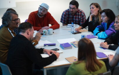 Zpátky do školy: nově s filmovou výchovou! Mezinárodní den audiovizuální výchovy propojuje učitele ze zemí V4 a pomáhá zapojit filmovou výchovu do výuky.