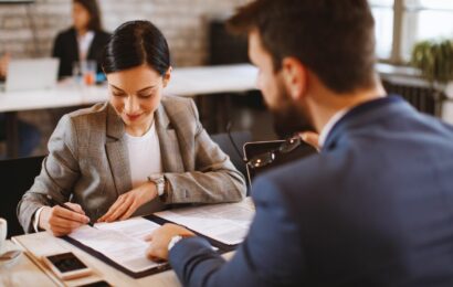 Jak na rekvalifikaci podle Národní soustavy kvalifikací s podporou Úřadu práce ČR Jak na rekvalifikaci podle Národní soustavy kvalifikací s podporou Úřadu práce ČR