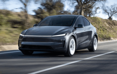 Tesla reaguje na konkurenční boj na trhu s elektromobily. Na podzim přijede nový levný Ypsilon