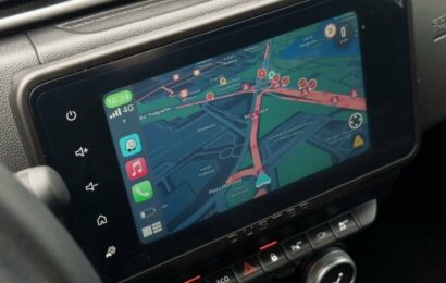 Waze končí podporu na řadě Androidů (autorádií nevyjímaje). Raději zkontrolujte, jestli nejste mezi nimi