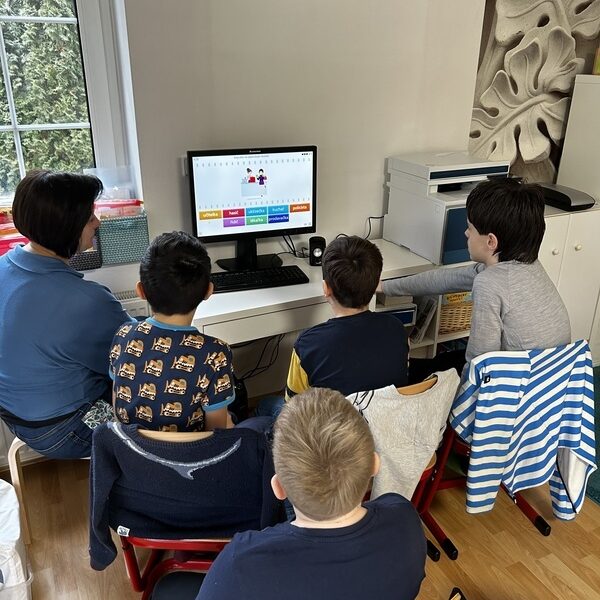 StropOFFka: pomáhá růst tam, kde jiní vidí limity! StropOFFka: pomáhá růst tam, kde jiní vidí limity!