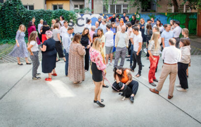 Scio ukazuje, že důvěra v lidi vede k finanční stabilitě Scio ukazuje, že důvěra v lidi vede k finanční stabilitě