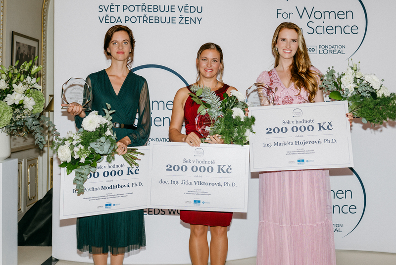 České vědkyně získaly prestižní ocenění za výzkum na poli medicíny a životního prostředí České vědkyně získaly prestižní ocenění za výzkum na poli medicíny a životního prostředí