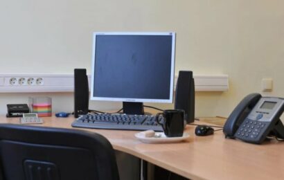 Za měsíc končí podpora Windows 10, jedenáctky ale běží na pouhé polovině firemních počítačů Za měsíc končí podpora Windows 10, jedenáctky ale běží na pouhé polovině firemních počítačů